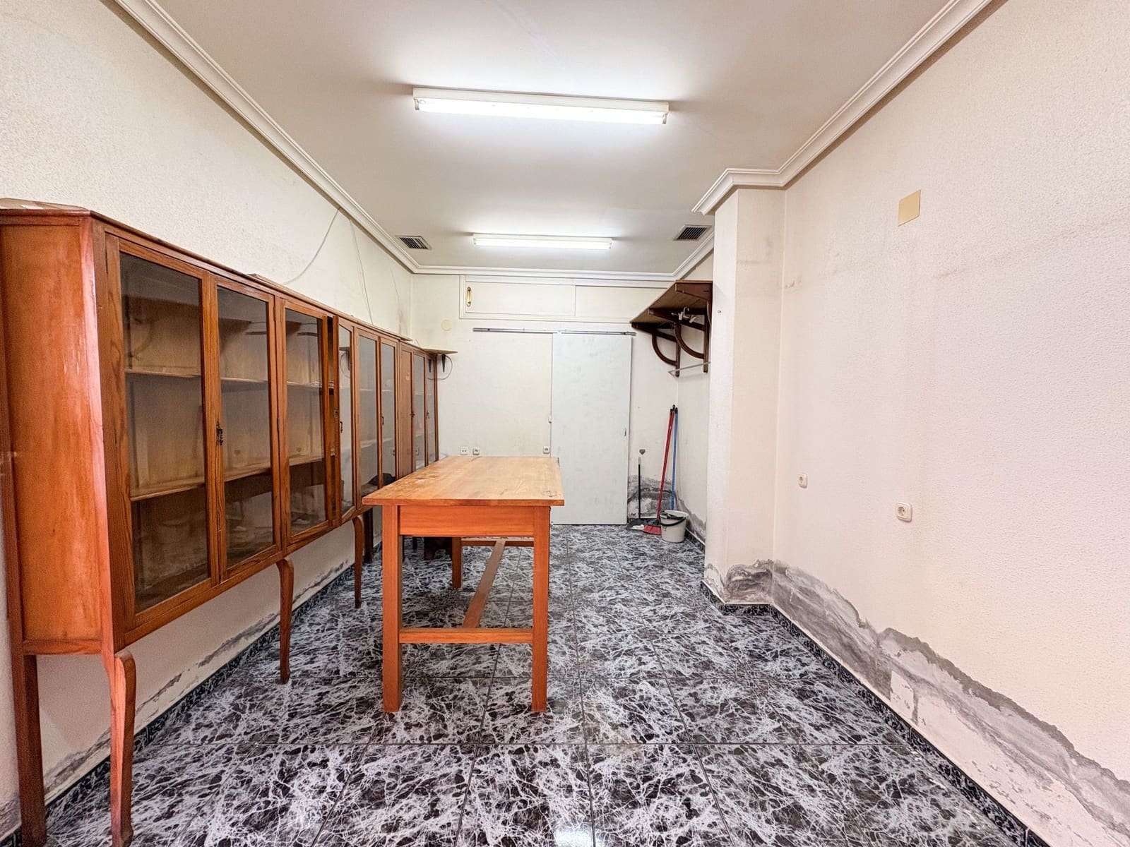 Erhverv til salg i Callosa de Segura - € 85.000 (Ref: 9819877)
