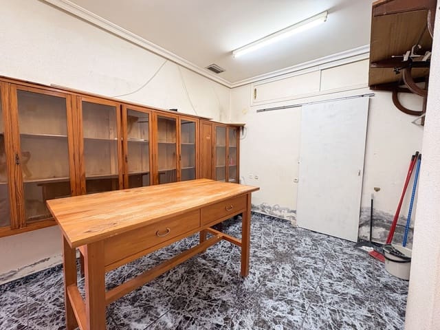 Erhverv til salg i Callosa de Segura - € 85.000 (Ref: 9819877)