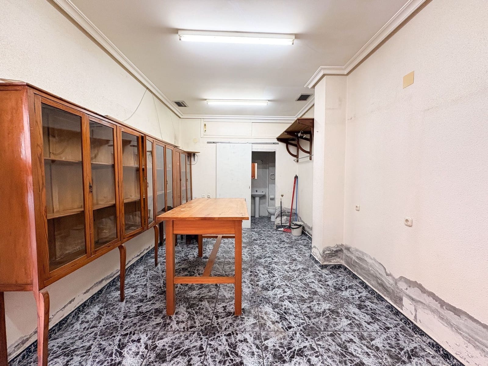 Erhverv til salg i Callosa de Segura - € 85.000 (Ref: 9819877)