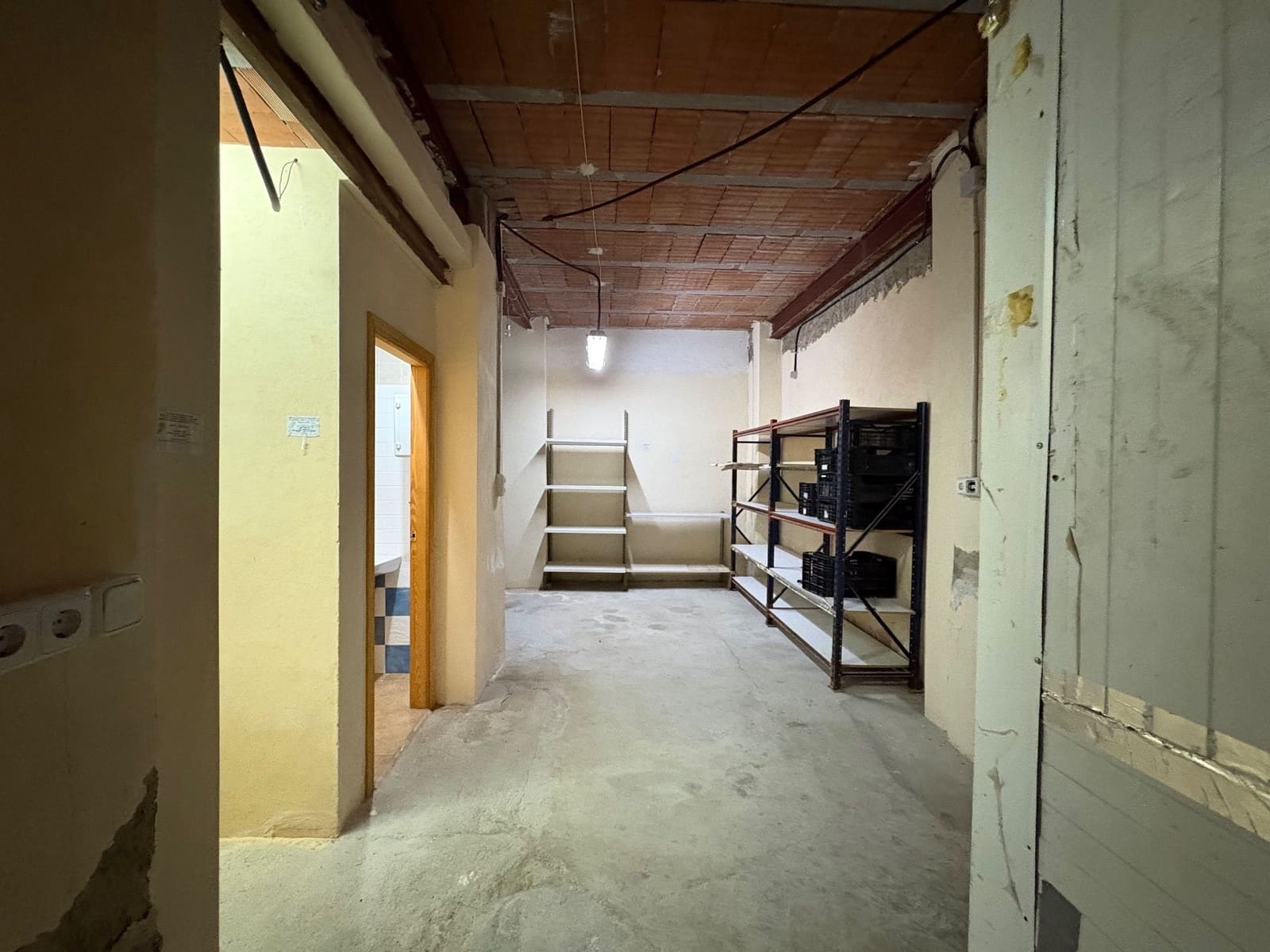 Kommersiell til leie i Torre de la Horadada - € 1 400 (Ref: 9819879)
