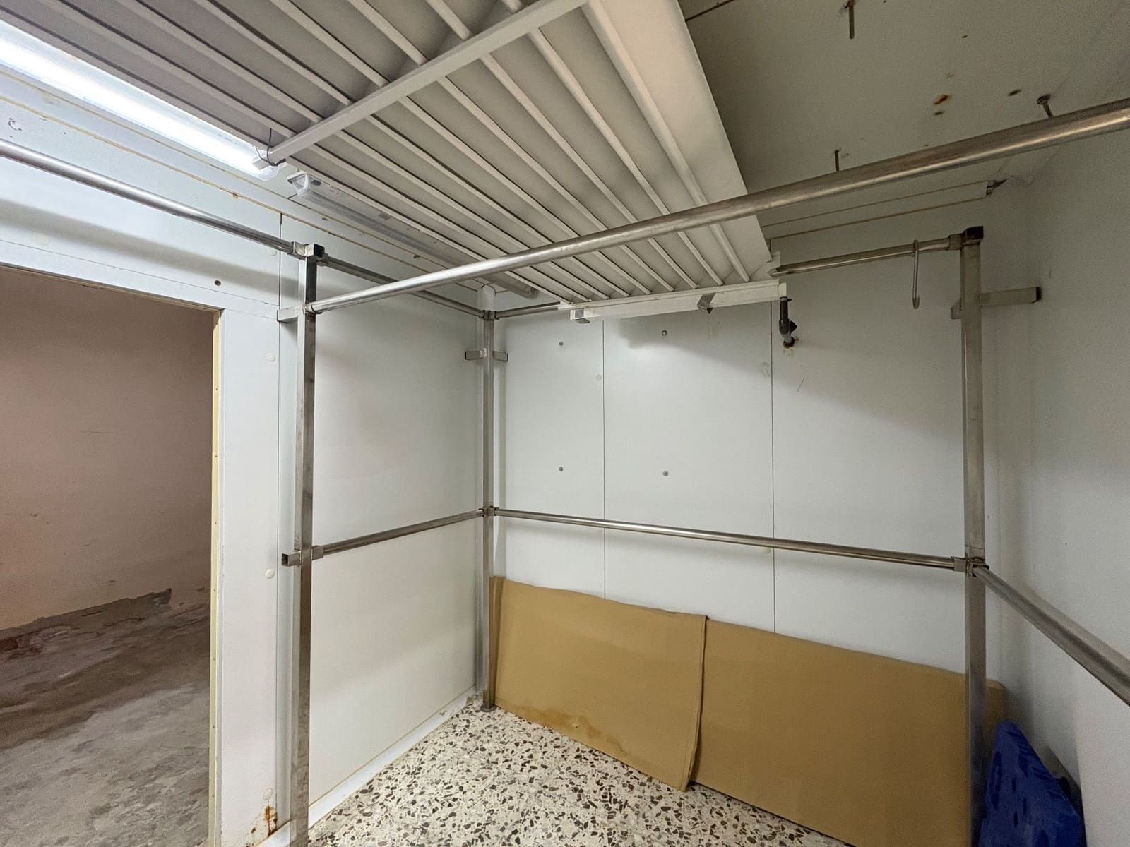Kommersiell til leie i Torre de la Horadada - € 1 400 (Ref: 9819879)