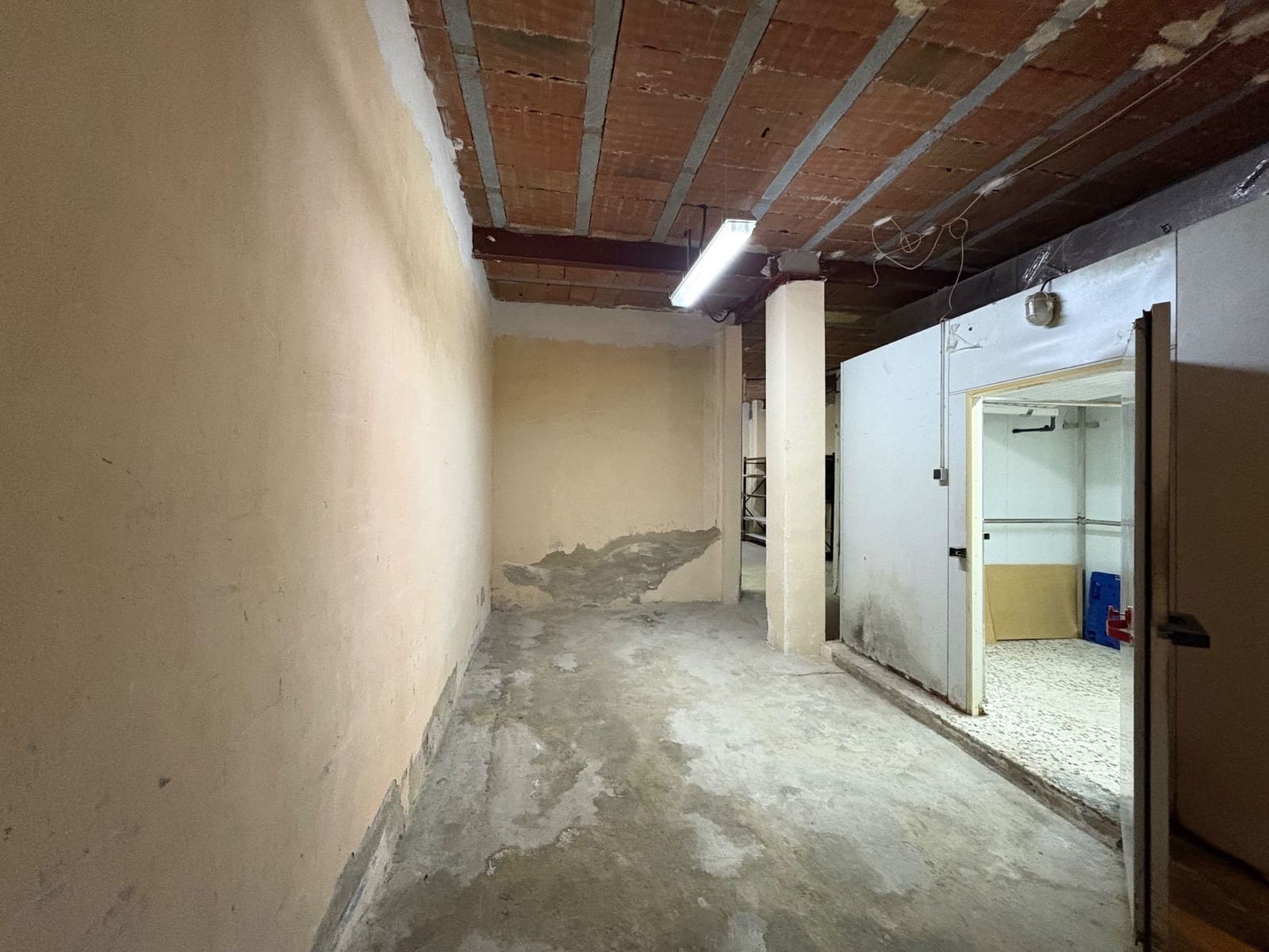 Kommersiell til leie i Torre de la Horadada - € 1 400 (Ref: 9819879)