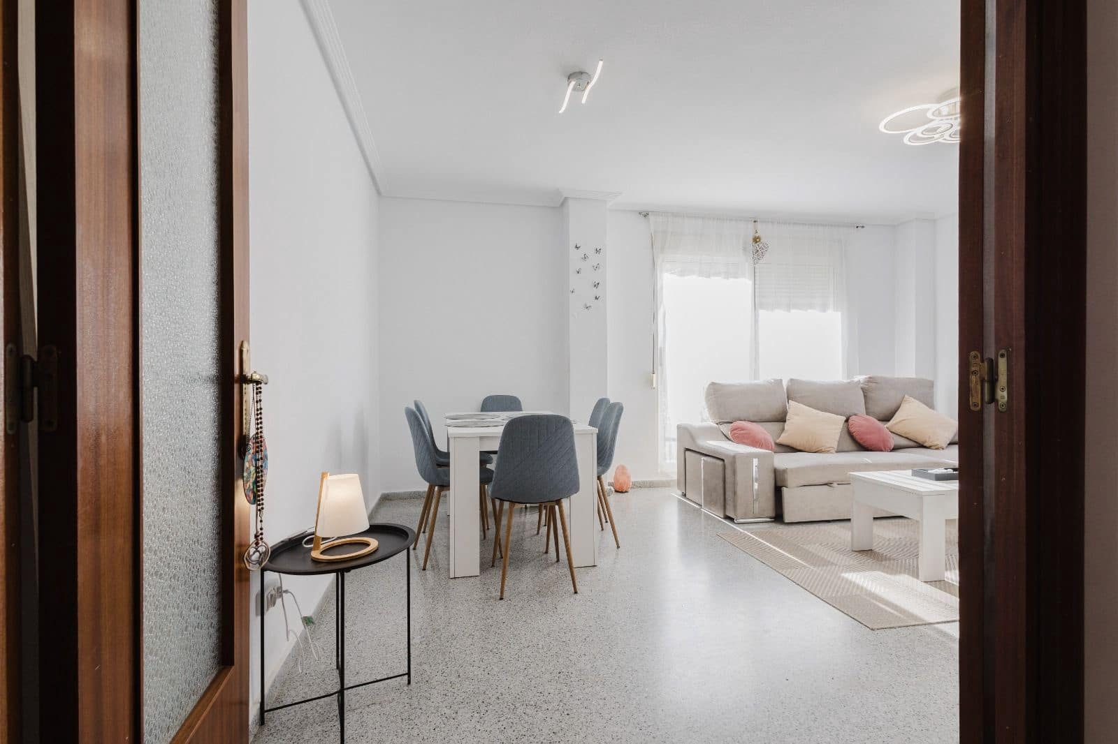 4 soverom Leilighet til leie i San Miguel de Salinas med garasje - € 950 (Ref: 9819880)