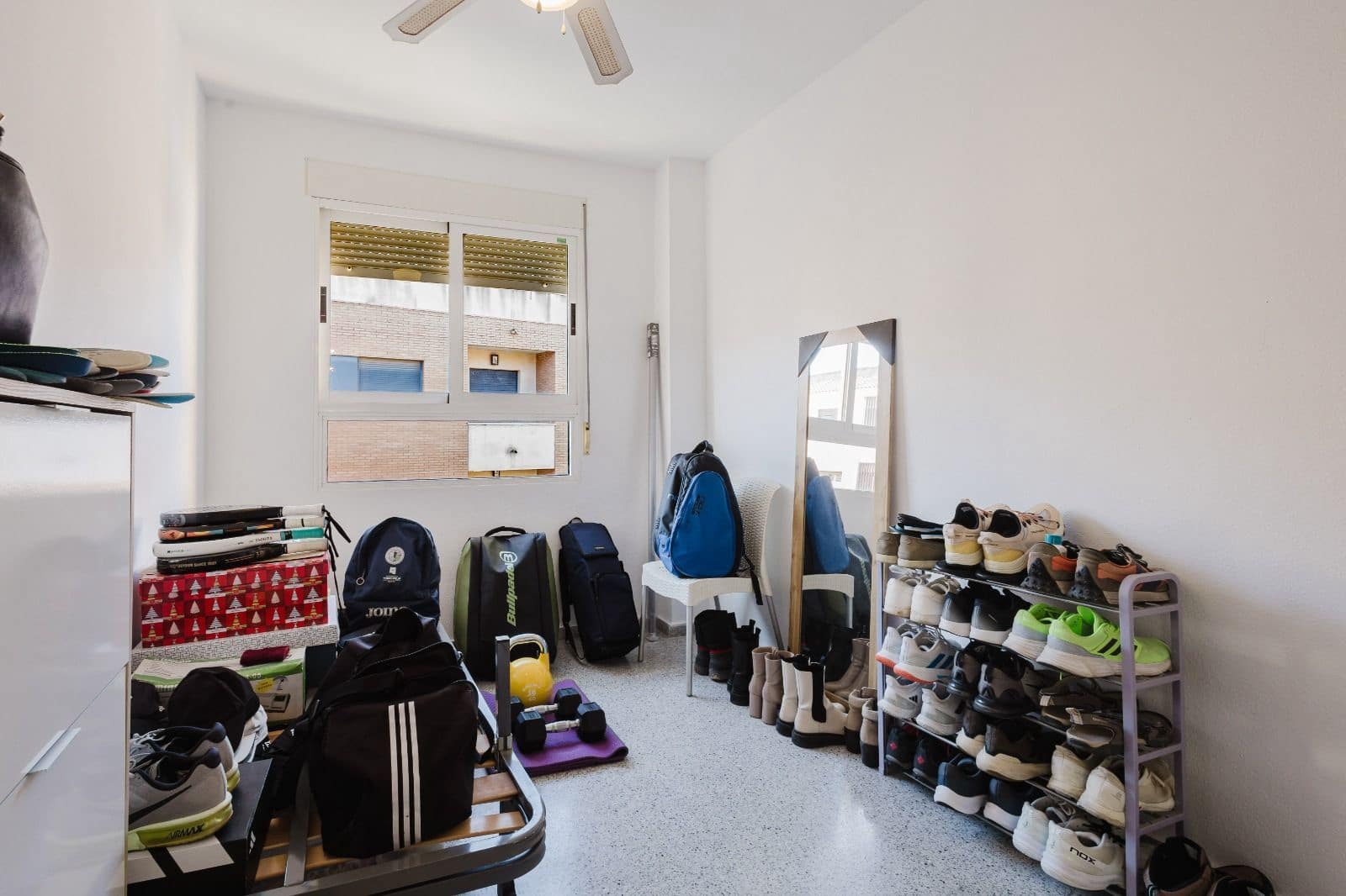 4 soverom Leilighet til leie i San Miguel de Salinas med garasje - € 950 (Ref: 9819880)