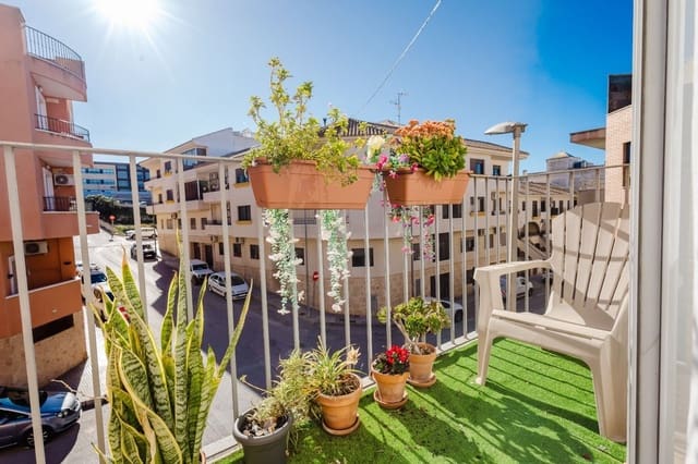 4 soverom Leilighet til leie i San Miguel de Salinas med garasje - € 950 (Ref: 9819880)