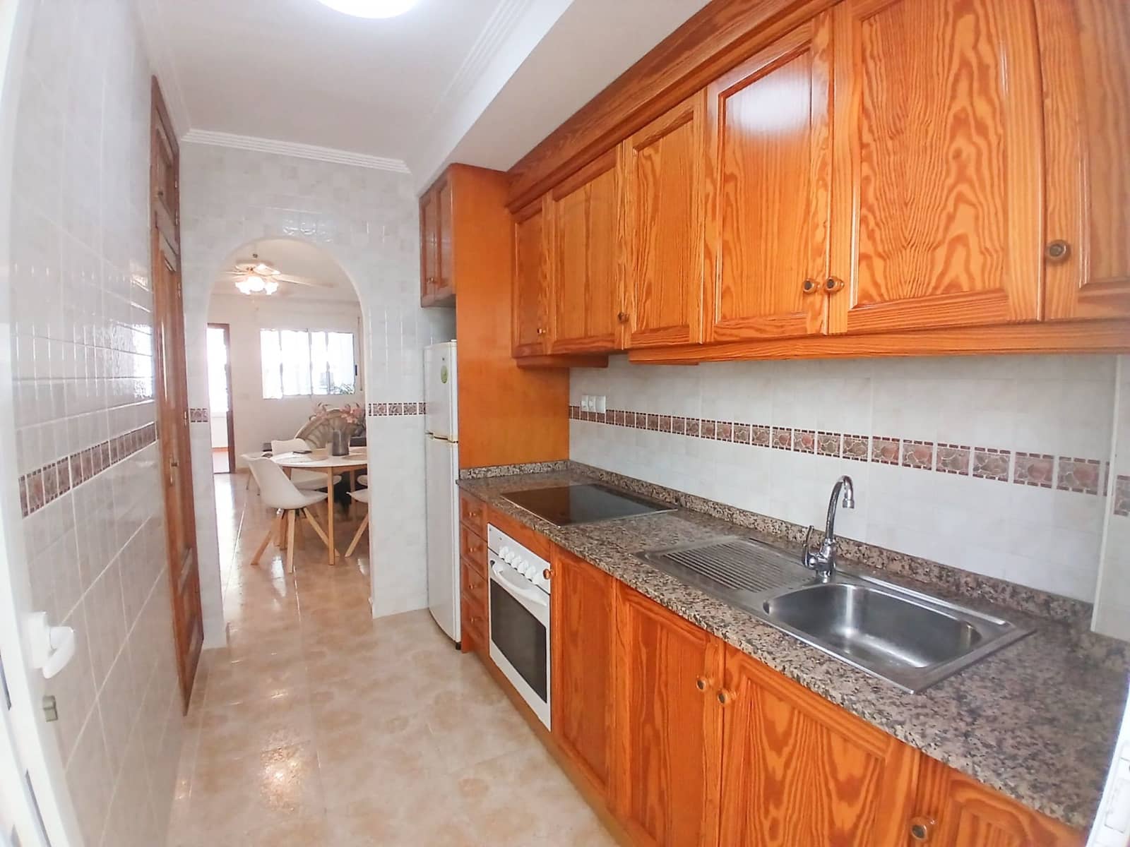 2 soverom Leilighet til leie i Orihuela Costa med svømmebasseng - € 950 (Ref: 9819881)