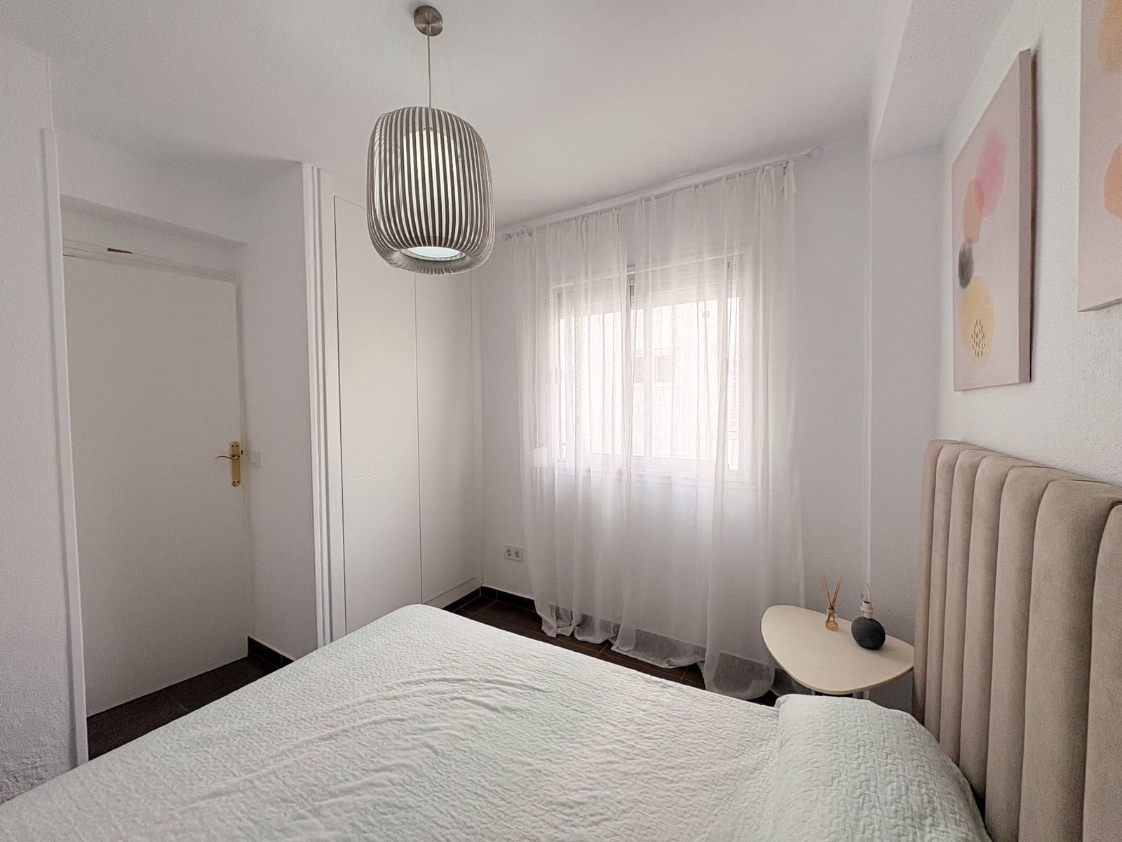 2 quarto Apartamento para arrendar em Torrevieja - 900 € (Ref: 9821795)
