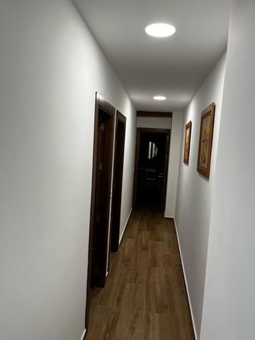 Villa/Maison de 2 chambres à louer à Los Montesinos avec piscine garage - 1 300 € (Ref: 9824655)