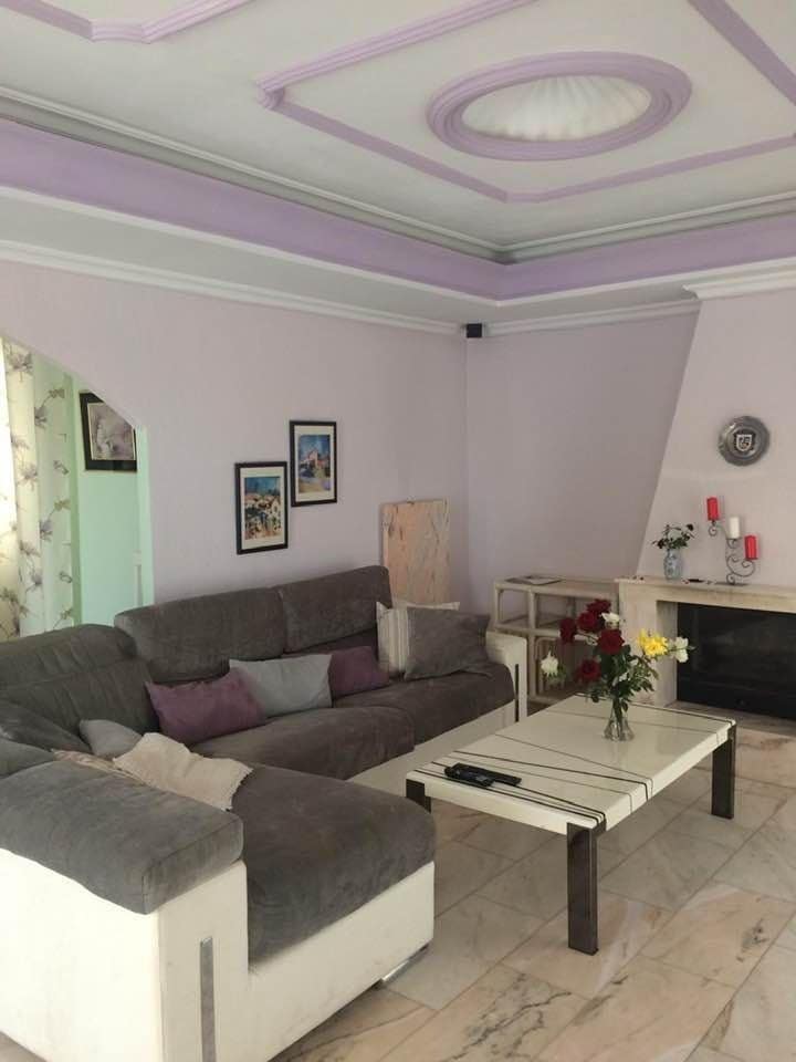 3 bedroom Villa for rent in Torrevieja with pool - € 2,800 (Ref: 9824656)