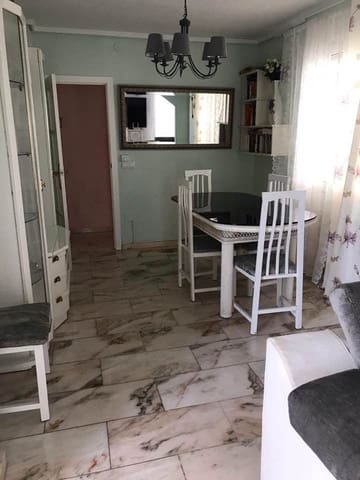 3 slaapkamer Villa te huur in Torrevieja met zwembad - € 2.800 (Ref: 9824656)