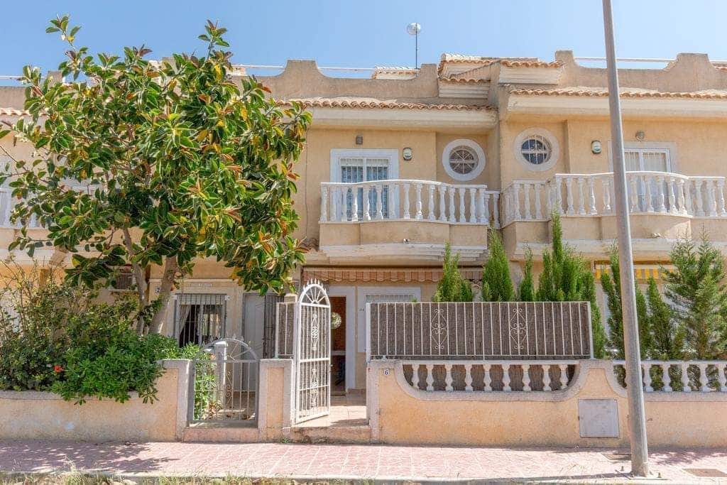 3 bedroom Villa for rent in Torrevieja with pool garage - € 1,300 (Ref: 9828247)