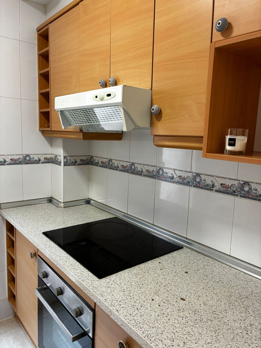 2 bedroom Flat for rent in Orihuela Costa with pool - € 950 (Ref: 9835164)