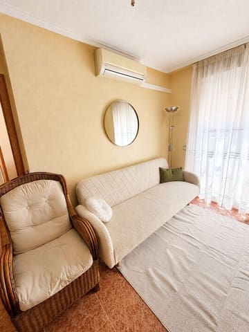 2 Zimmer Wohnung zu vermieten in Torrevieja mit Pool - 850 € (Ref: 9835165)