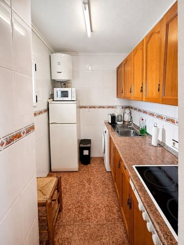 2 Zimmer Wohnung zu vermieten in Torrevieja mit Pool - 850 € (Ref: 9835165)