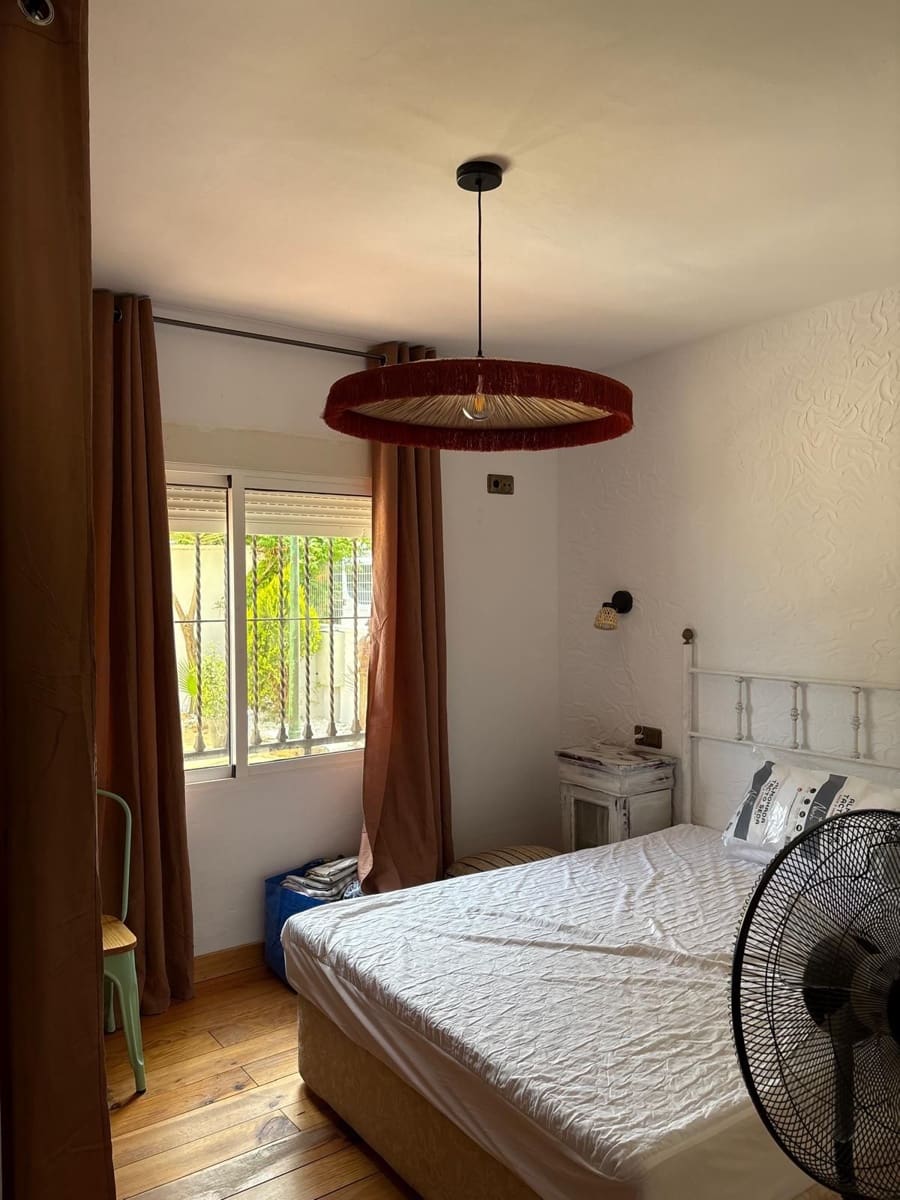 Finca/Casa Rural de 3 habitaciones en San Miguel de Salinas en alquiler con piscina garaje - 1.800 € (Ref: 9838874)