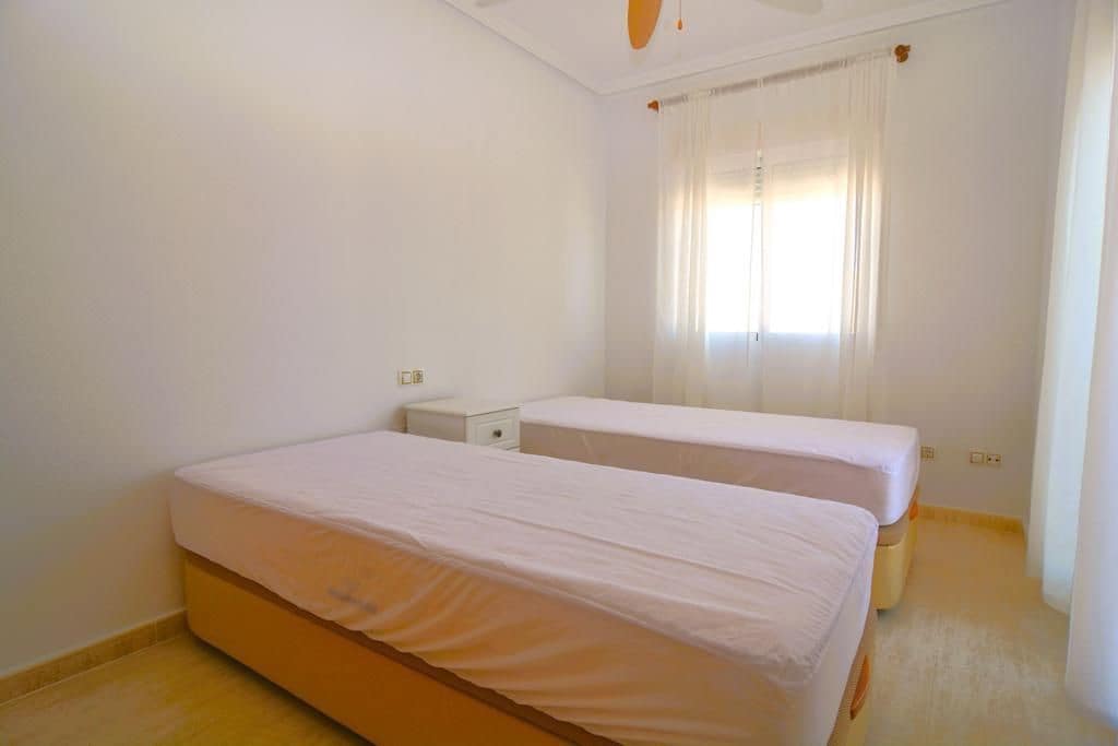 2 bedroom Semi-detached Villa for rent in Pilar de la Horadada with pool - € 1,500 (Ref: 9838875)