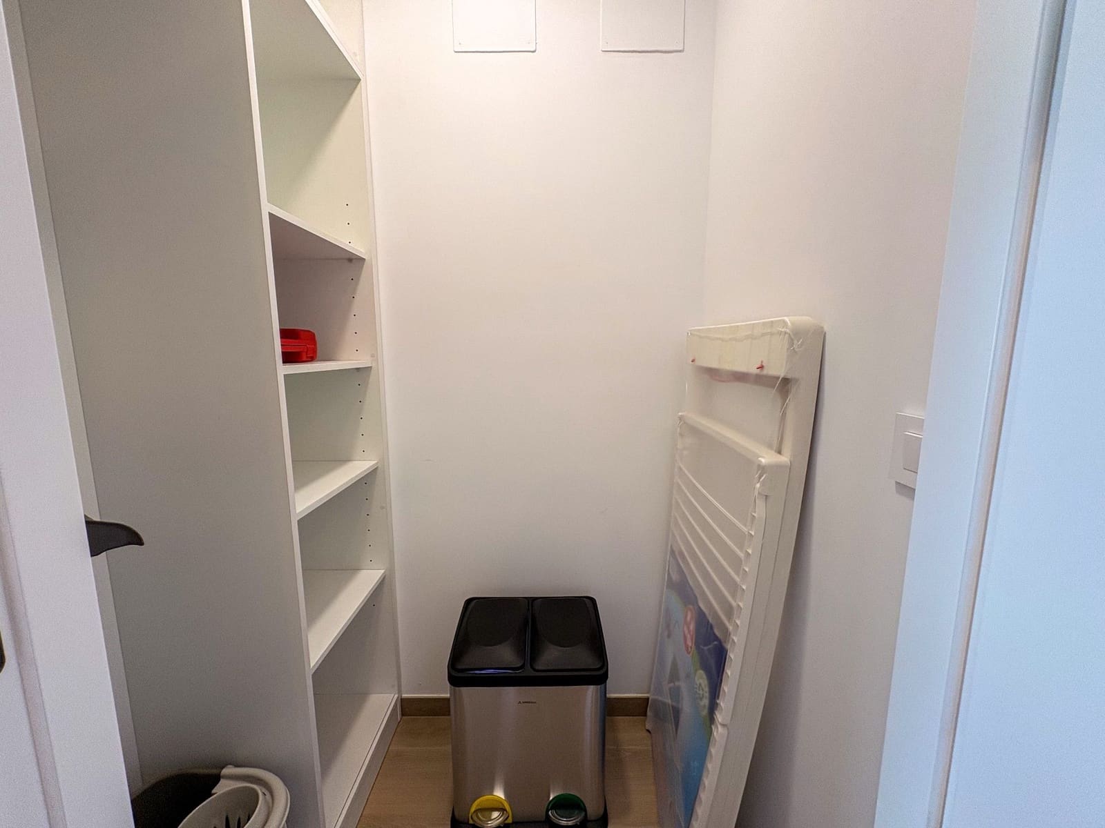 2 sypialnia Mieszkanie do wynajęcia w Torrevieja z basenem garażem - 2 200 € (Ref: 9850968)