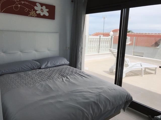 4 sovrum Villa att hyra i Pilar de la Horadada med garage - 2 000 € (Ref: 9854869)
