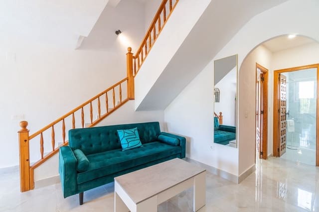 3 soveværelse Semi-Rækkehus til leje i Orihuela Costa, Orihuela med swimmingpool - € 1.800 (Ref: 9858000)