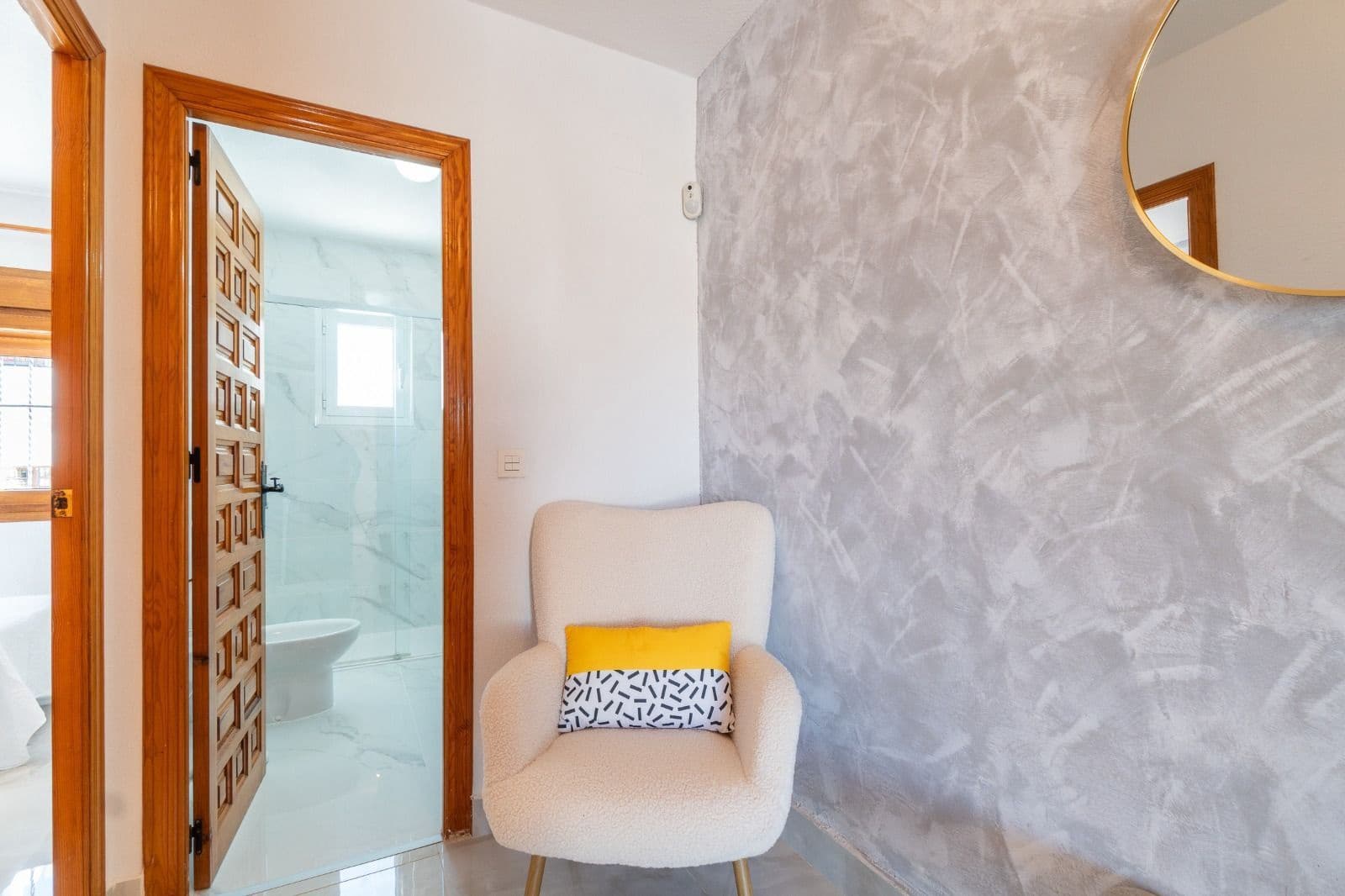 3 soveværelse Semi-Rækkehus til leje i Orihuela Costa med swimmingpool - € 1.800 (Ref: 9858000)