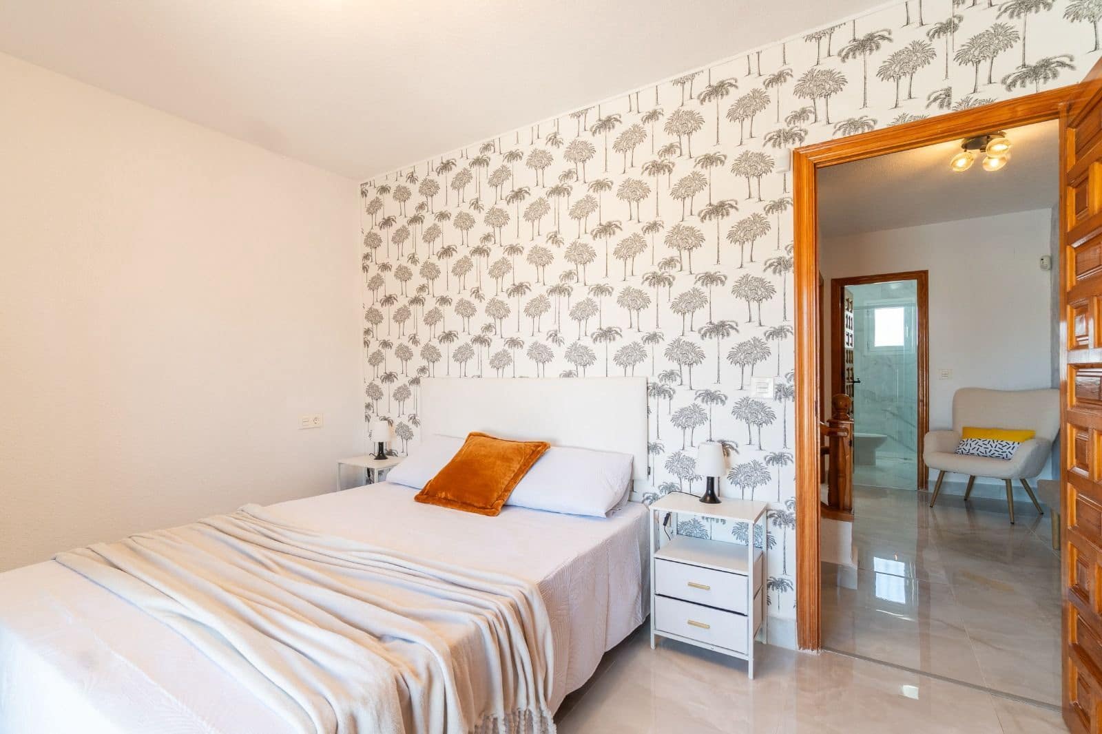 3 soveværelse Semi-Rækkehus til leje i Orihuela Costa med swimmingpool - € 1.800 (Ref: 9858000)