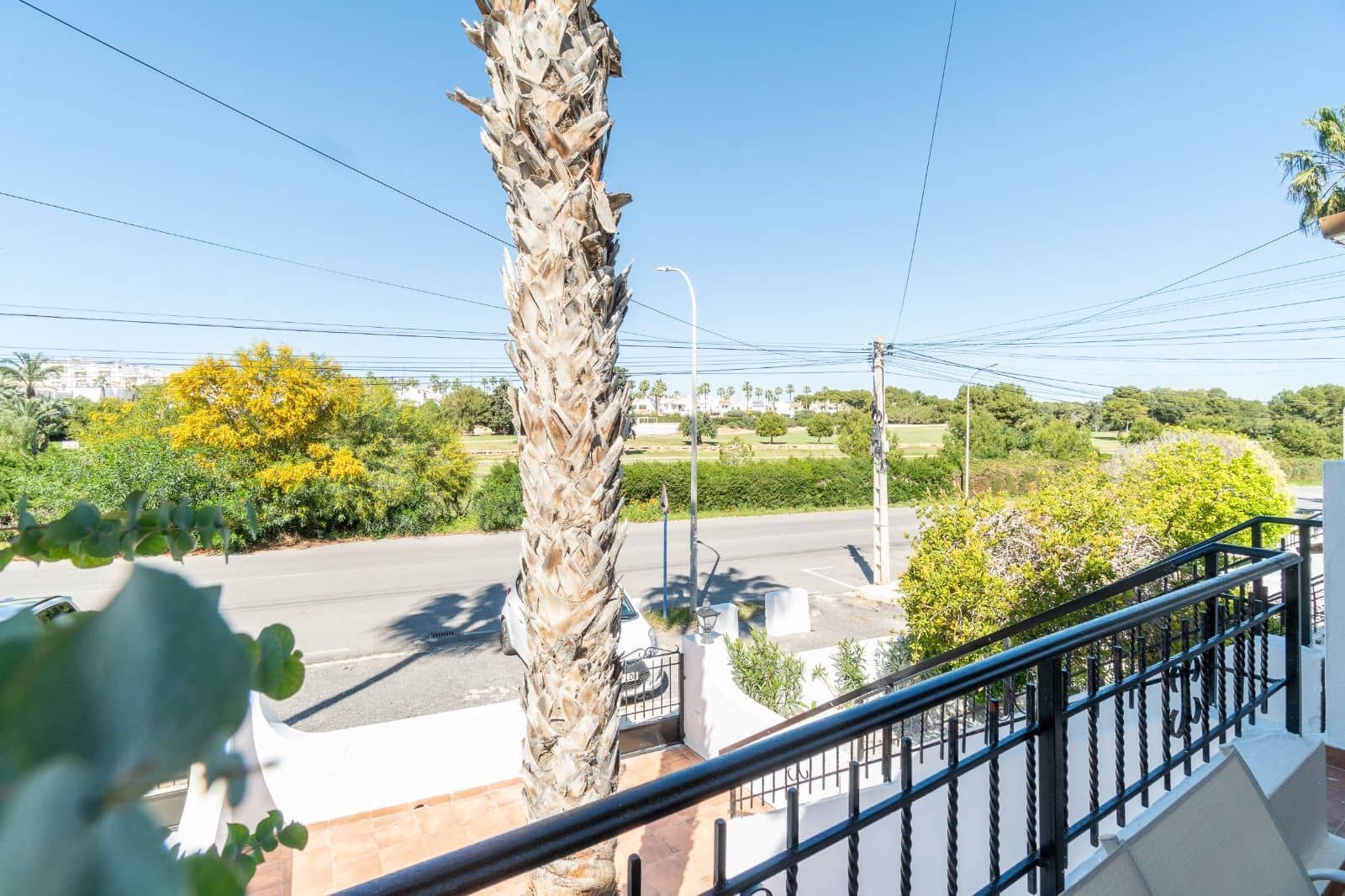 3 soveværelse Semi-Rækkehus til leje i Orihuela Costa med swimmingpool - € 1.800 (Ref: 9858000)