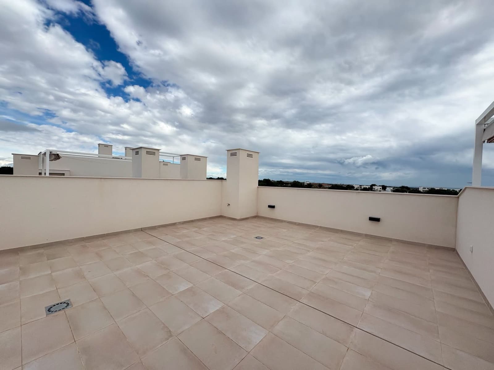 2 bedroom Flat for rent in Pilar de la Horadada with pool garage - € 2,500 (Ref: 9861516)