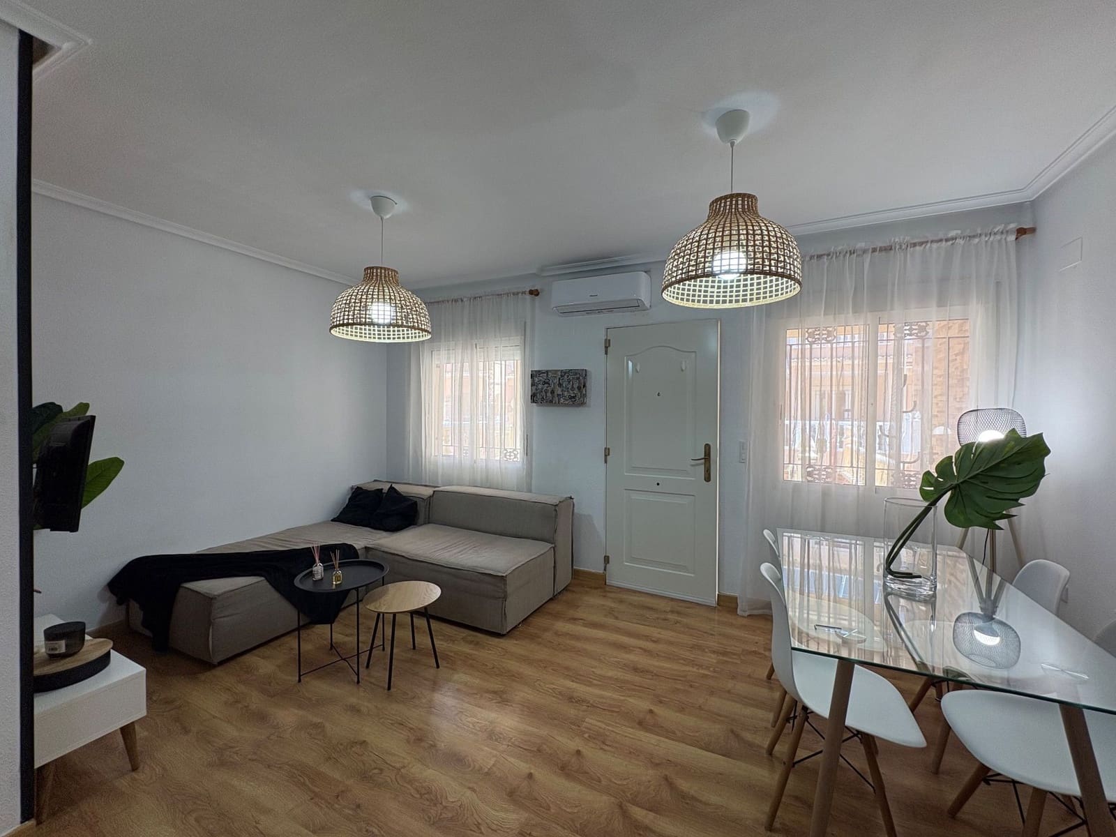 3 camera da letto Villetta Bifamiliare in vendita in Orihuela Costa con piscina - 285.000 € (Rif: 9868159)