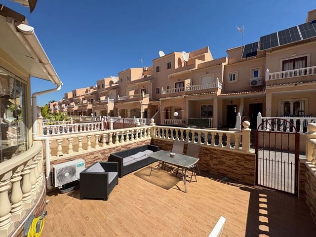 3 camera da letto Villetta Bifamiliare in vendita in Orihuela Costa, Orihuela con piscina - 285.000 € (Rif: 9868159)