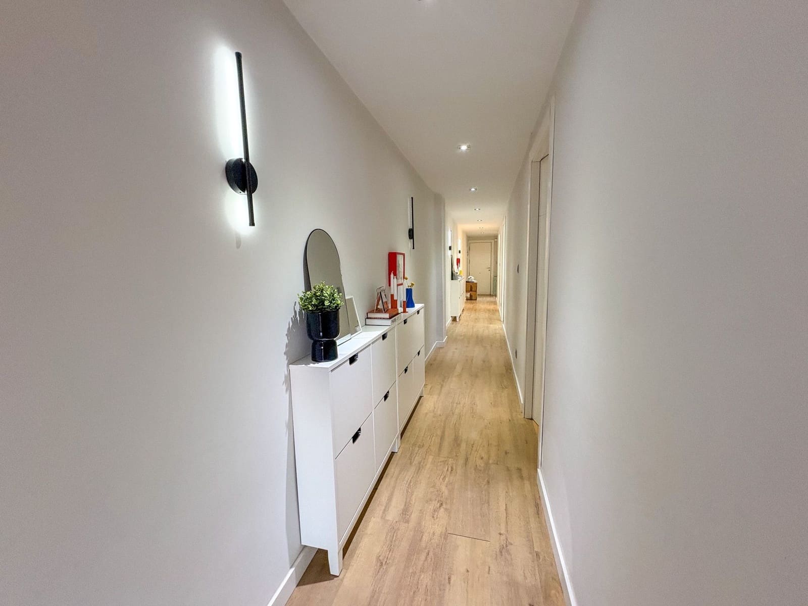 3 bedroom Flat for sale in Pilar de la Horadada with garage - € 209,900 (Ref: 9870572)