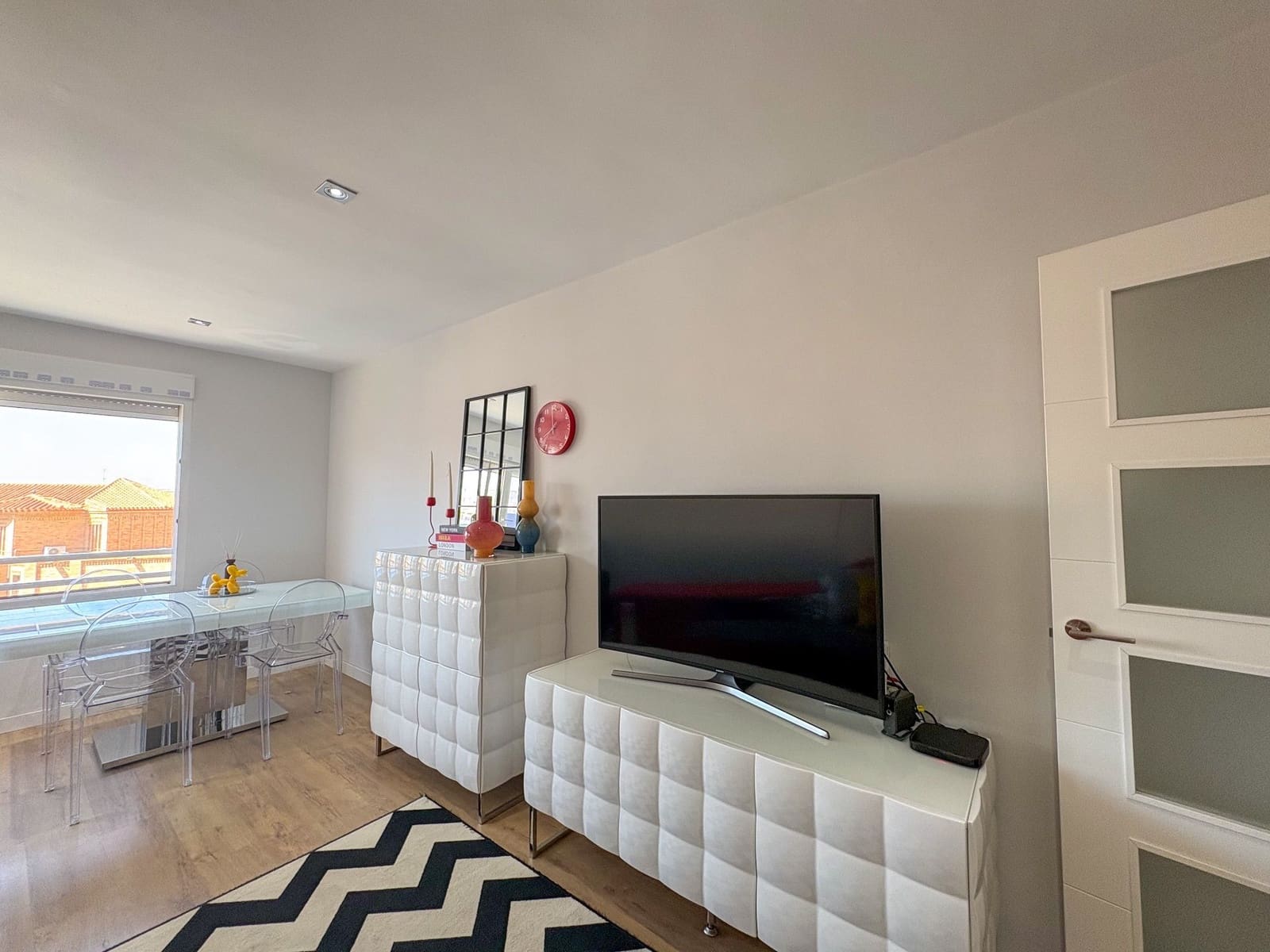 3 bedroom Flat for sale in Pilar de la Horadada with garage - € 209,900 (Ref: 9870572)