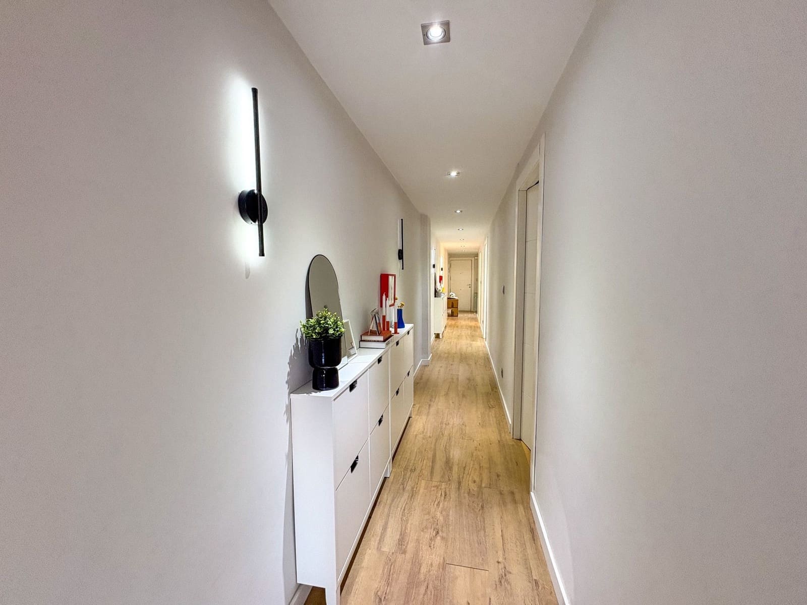 3 bedroom Flat for sale in Pilar de la Horadada with garage - € 209,900 (Ref: 9870572)