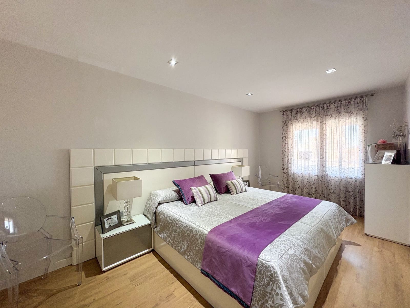 3 bedroom Flat for sale in Pilar de la Horadada with garage - € 209,900 (Ref: 9870572)