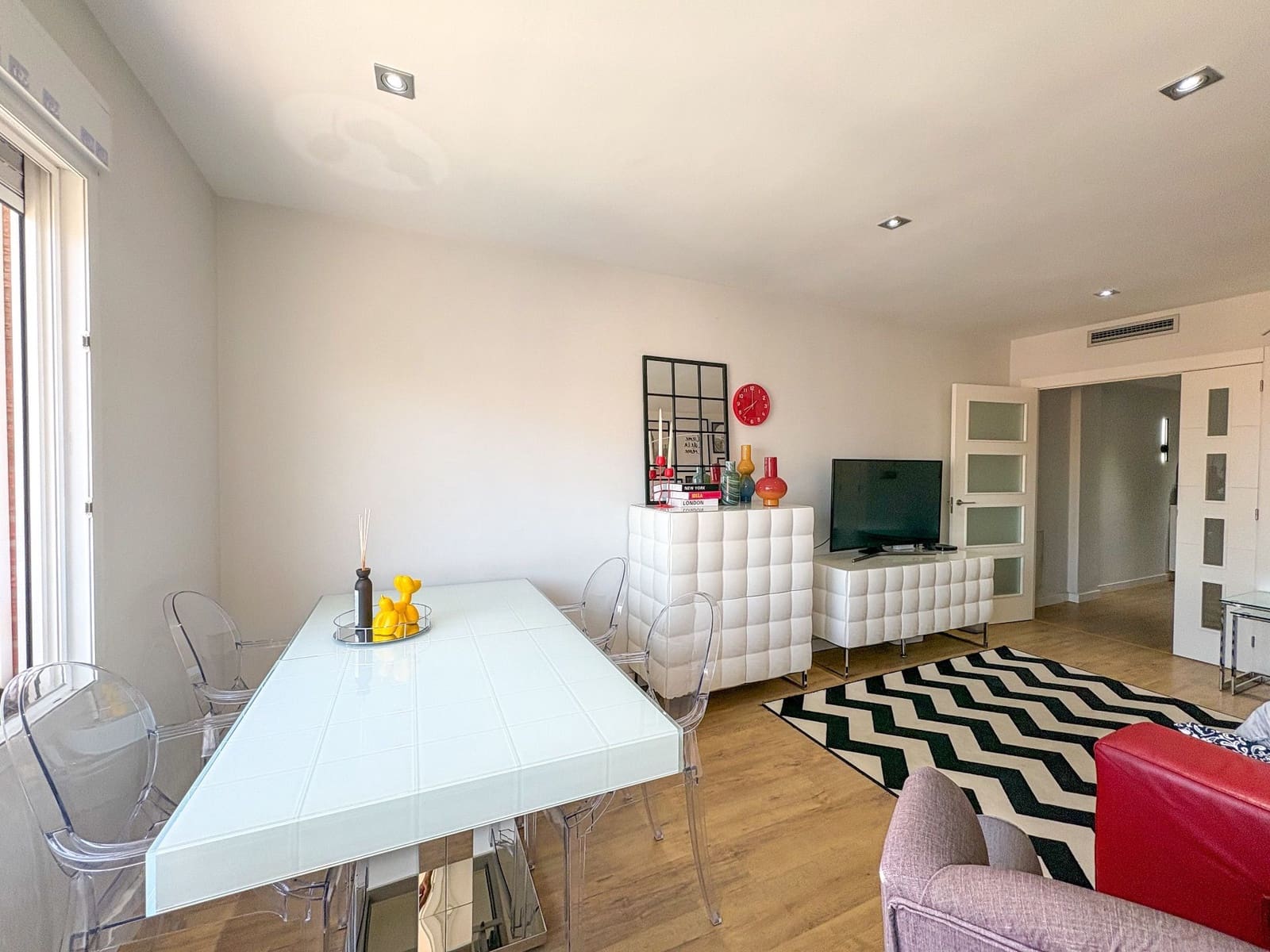 3 bedroom Flat for sale in Pilar de la Horadada with garage - € 209,900 (Ref: 9870572)