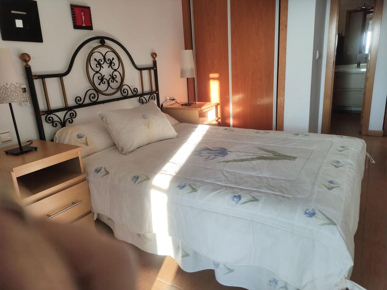 Appartement de 2 chambres à louer à Torrevieja - 850 € (Ref: 9875645)