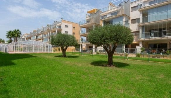 2 bedroom Apartment for sale in Orihuela Costa with pool garage - € 275,000 (Ref: 9877878)