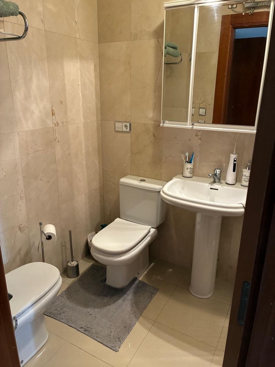 2 Zimmer Wohnung zu vermieten in Ciudad Quesada mit Pool - 1.000 € (Ref: 9895725)