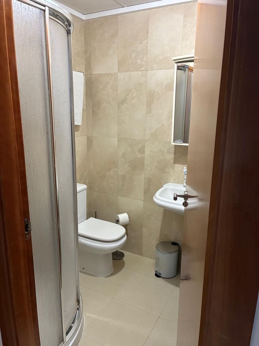 2 Zimmer Wohnung zu vermieten in Ciudad Quesada mit Pool - 1.000 € (Ref: 9895725)