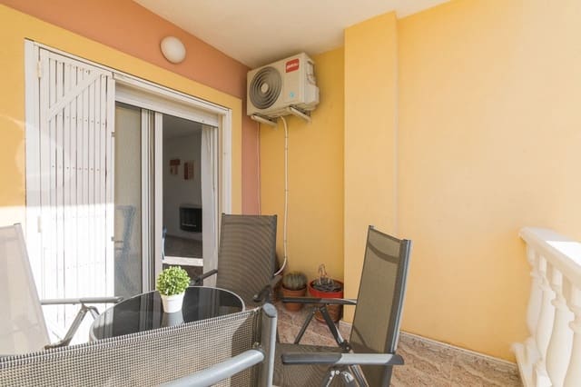 2 soverom Bungalow til leie i La Zenia, Orihuela med svømmebasseng garasje - € 900 (Ref: 9902776)