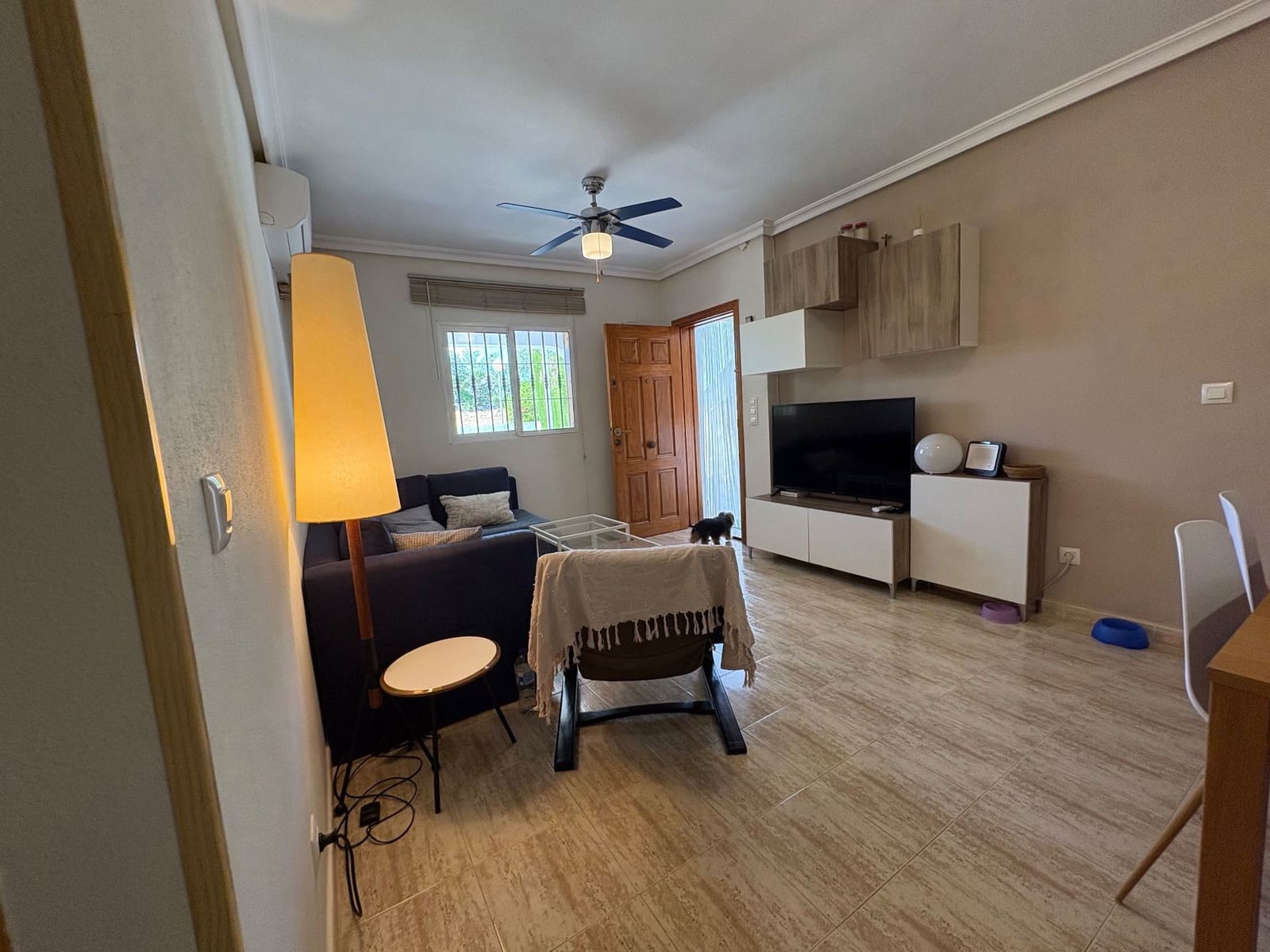 2 slaapkamer Bungalow te huur in Pilar de la Horadada met zwembad garage - € 800 (Ref: 9910005)