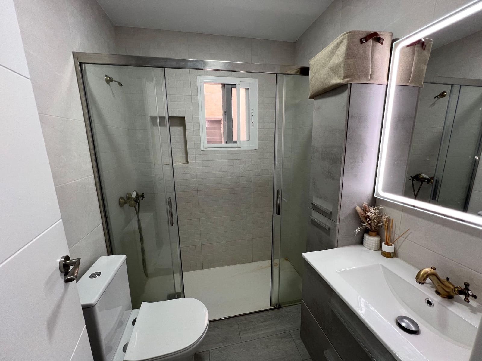 Piso de 2 habitaciones en San Pedro del Pinatar en alquiler - 800 € (Ref: 9912469)
