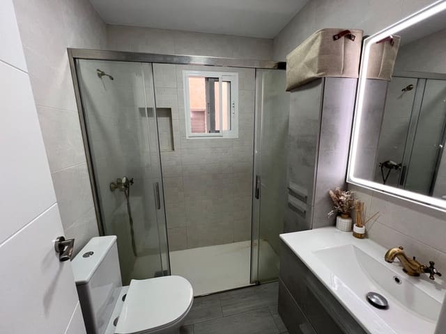 2 soveværelse Lejlighed til leje i San Pedro del Pinatar - € 800 (Ref: 9912469)