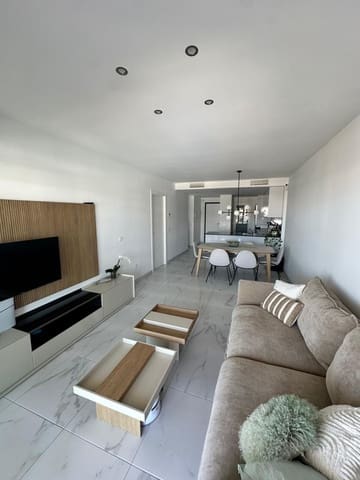 3 bedroom Flat for rent in Torrevieja with pool garage - € 1,800 (Ref: 9932793)