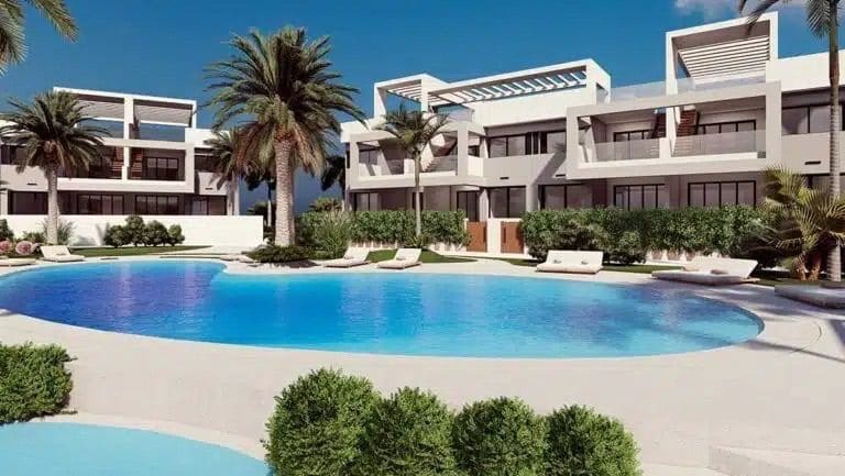 2 slaapkamer Flat te huur in Torrevieja met zwembad garage - € 1.700 (Ref: 9935477)