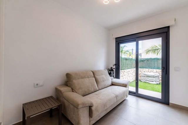 3 soverom Villa til salgs i Torre de la Horadada, Pilar de la Horadada med svømmebasseng - € 598 000 (Ref: 9935478)