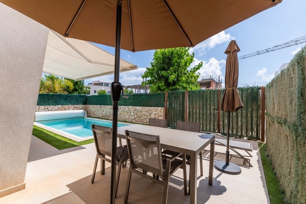 3 soverom Villa til salgs i Torre de la Horadada med svømmebasseng - € 598 000 (Ref: 9935478)