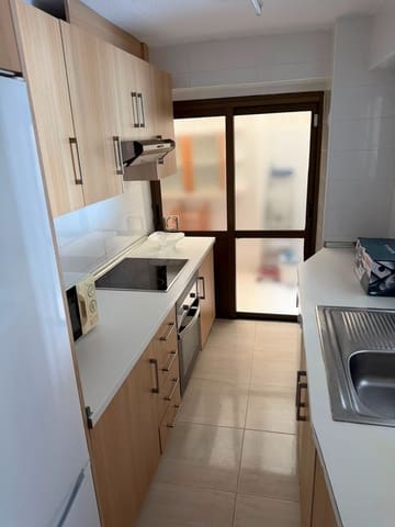 3 camera da letto Appartamento da affittare in Torrevieja - 950 € (Rif: 9945075)