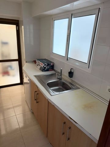 3 camera da letto Appartamento da affittare in Torrevieja - 950 € (Rif: 9945075)