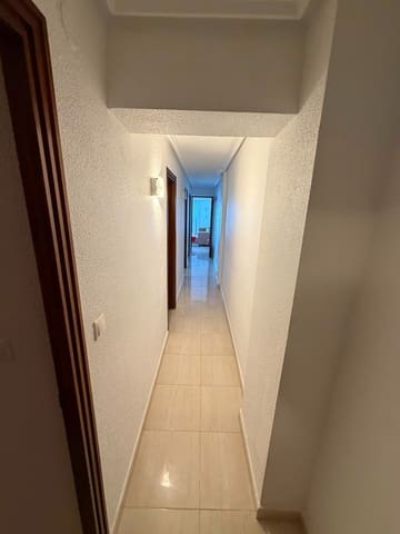 3 camera da letto Appartamento da affittare in Torrevieja - 950 € (Rif: 9945075)