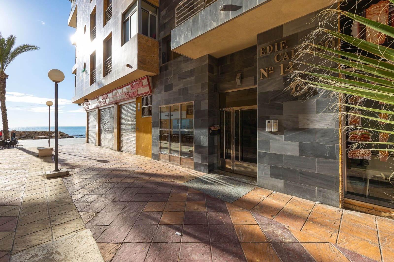 1 quarto Apartamento para arrendar em Torrevieja - 850 € (Ref: 9945076)